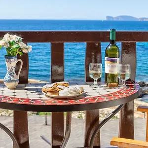 https://alguerhome-casa-blu-view-on-the-sea.in-sardinia.net